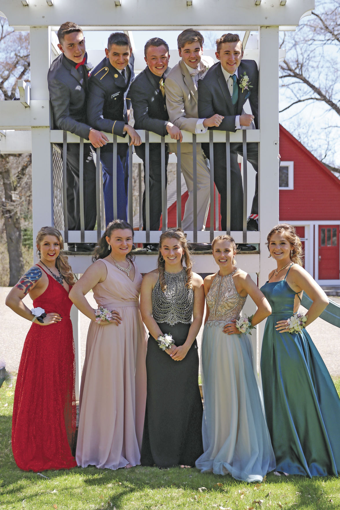 Princeton Prom 8689 Inside Page Group 2.jpg
